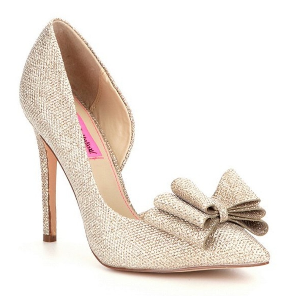 Betsey Johnson Metallic Bow Detail Prince Pump